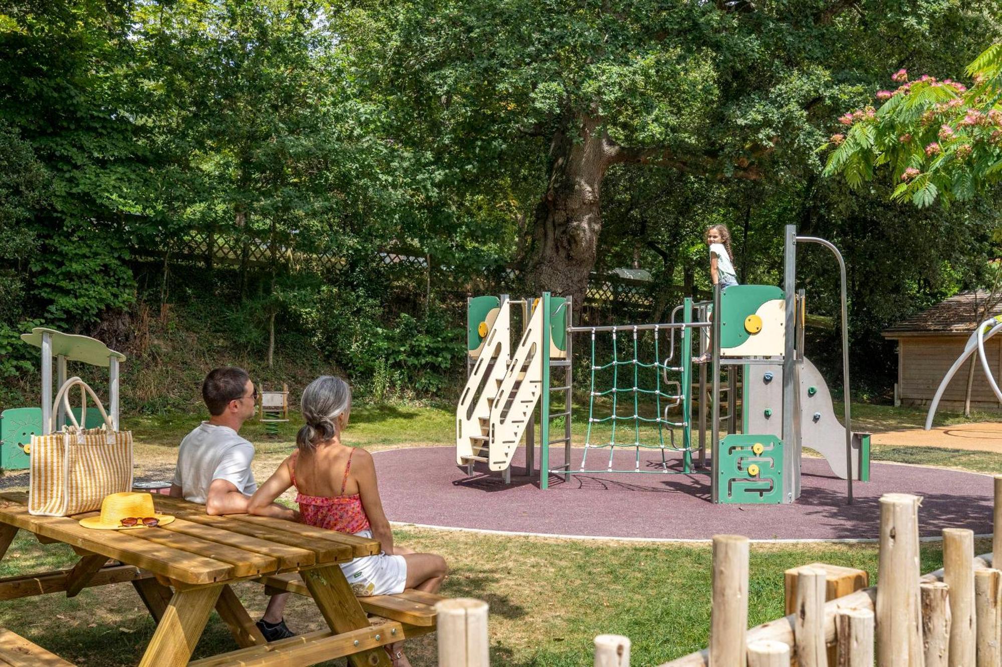 Nantes Camping Le Petit Port Ξενοδοχείο Εξωτερικό φωτογραφία